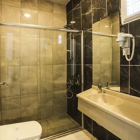 Vesta Szálloda Side