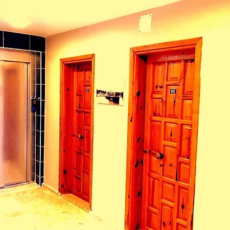Vesta Hotel 3*